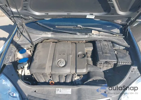 2010 Volkswagen Jetta Se/Sel z USA, uszkodzony, nr VIN 3VWRZ7AJ2AM138941